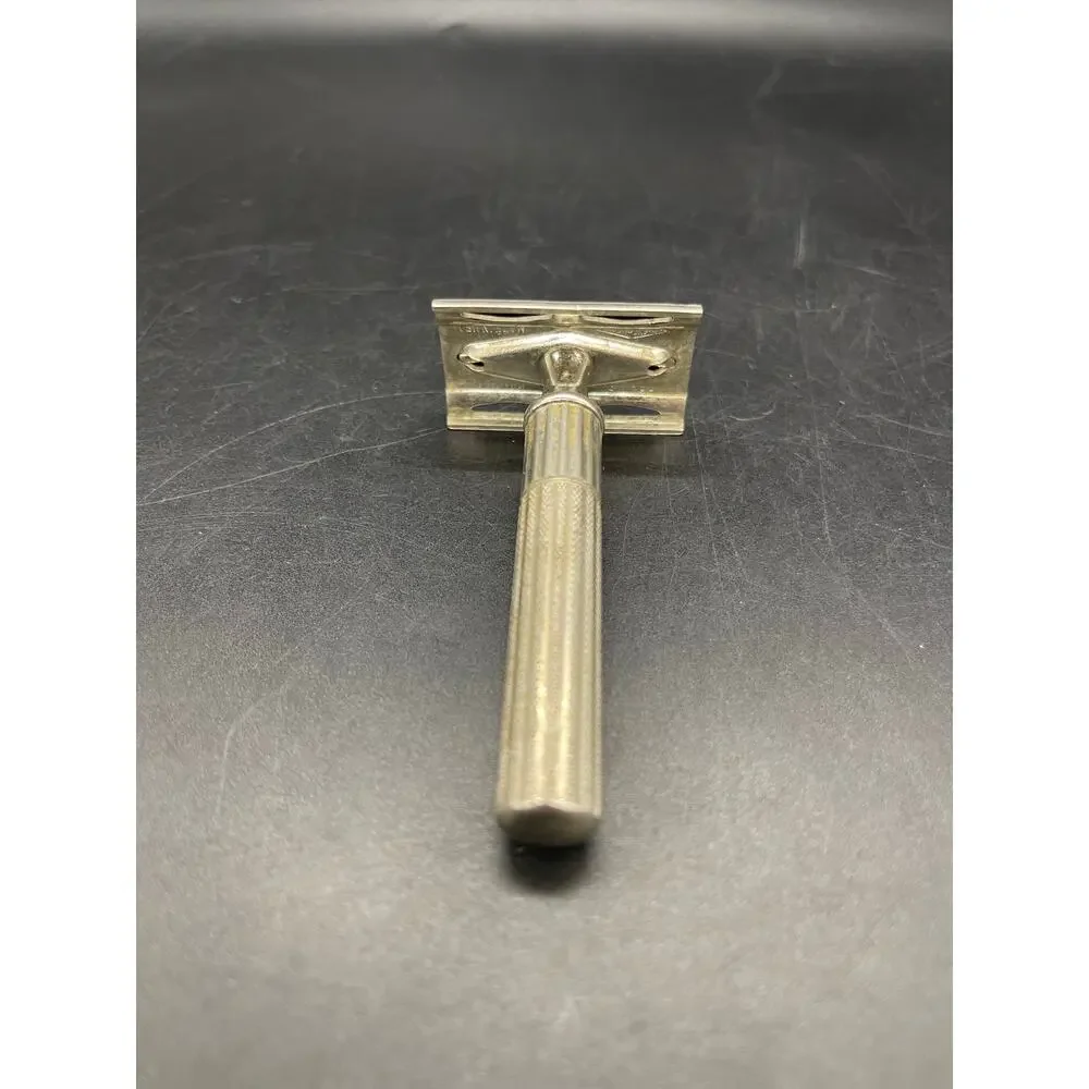 Vintage 1940's Fat Handle Gillette Double Edge Safety Razor *See Photos for Cond